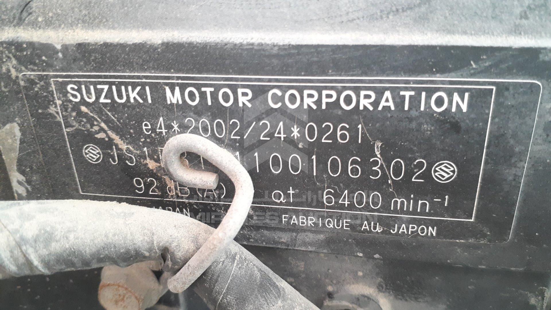 0 SUZUKI MOTORBIKE VIN: JS1B3111100106302