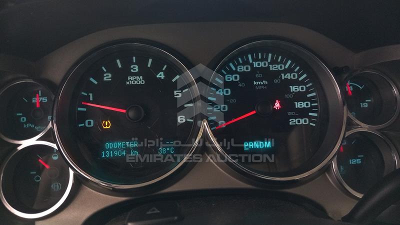 3GCPK9E7XCG160017 Auction: EmiratesAuction Lot: 409827 3GCPK9E7XCG160017 Chevrolet Silverado 2012 RED Photo 2