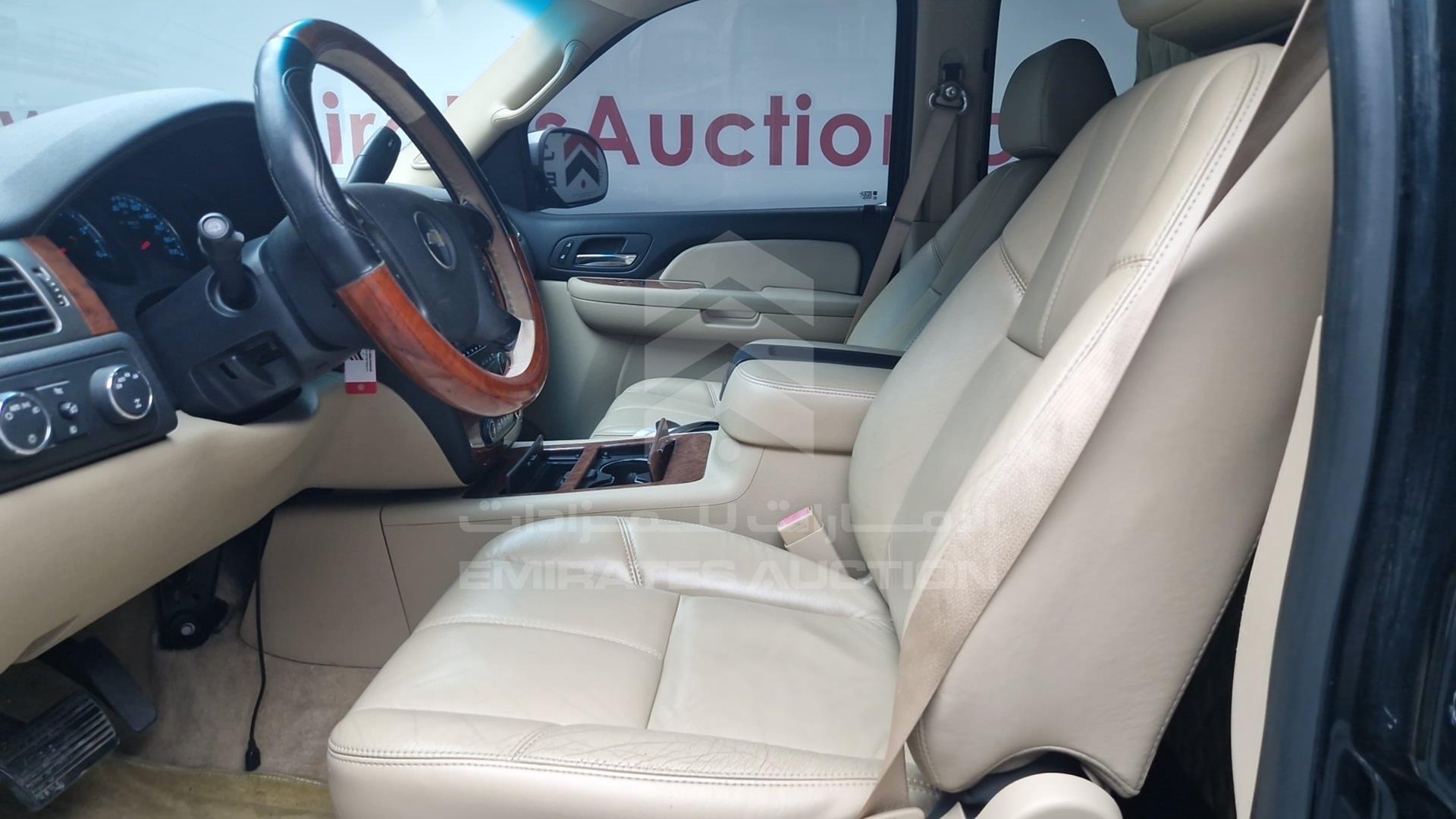 2007 CHEVROLET SUBURBAN VIN: 1GNFK16337J374349