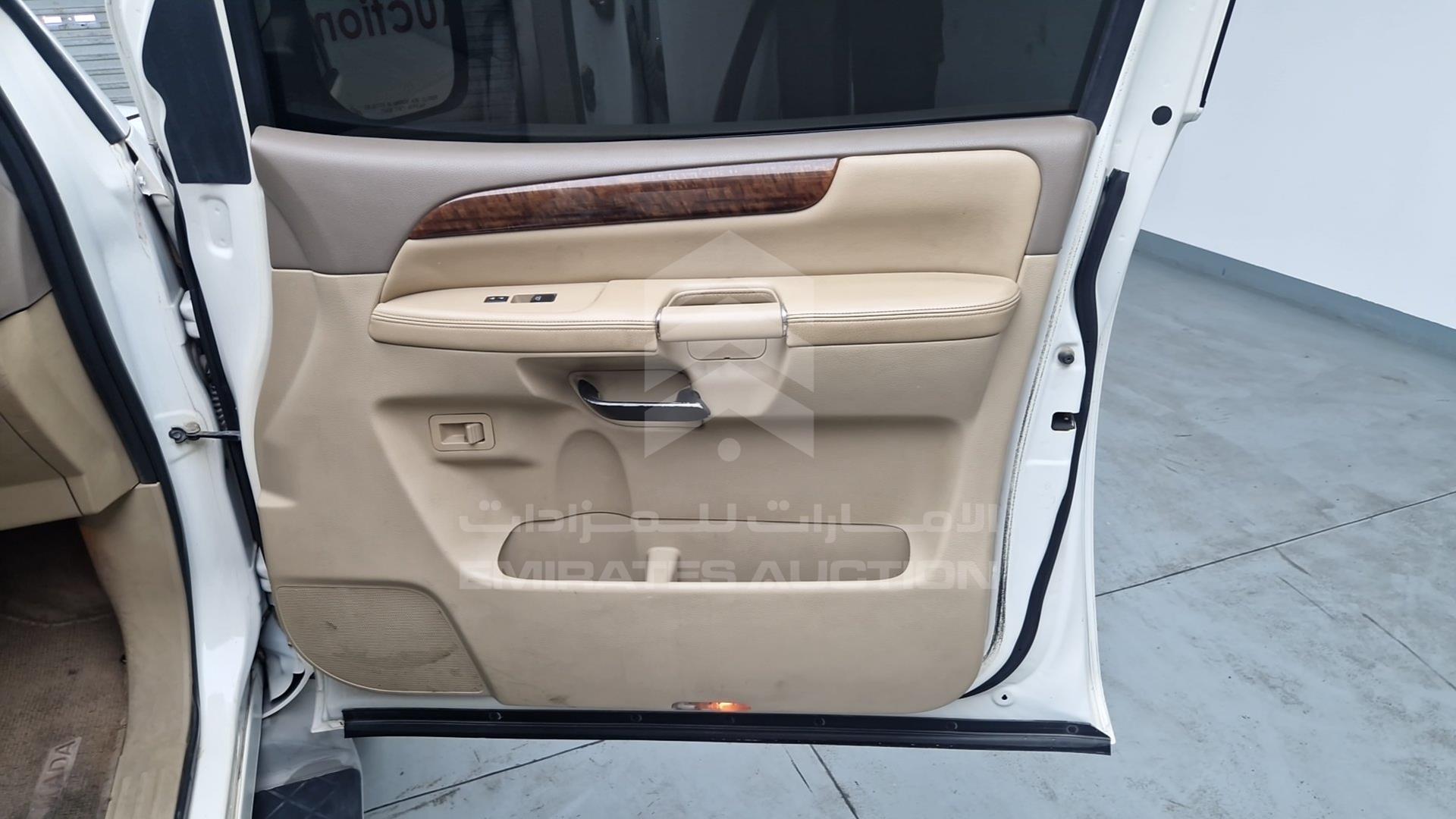 2011 NISSAN ARMADA VIN: 5N1AA0NCXBN606685