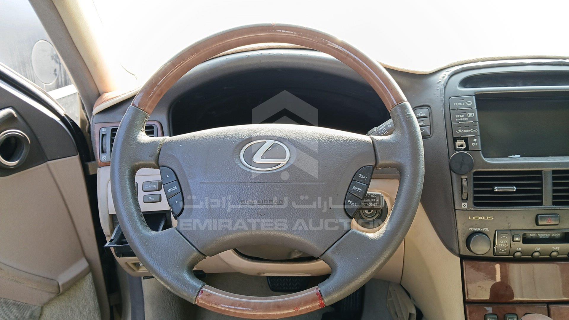 2001 LEXUS LS 430 VIN: JTHBN30F110047666