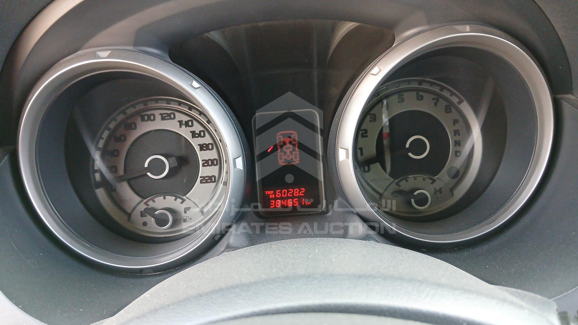 2013 MITSUBISHI PAJERO VIN: JMYLRV95WDJ706603