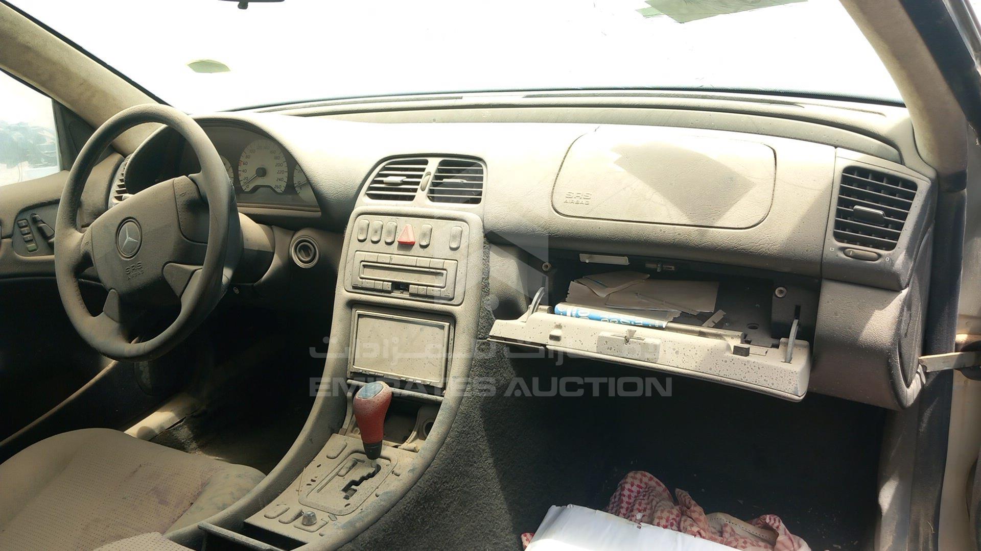 0 MERCEDES --- VIN: WDB2083651F024839