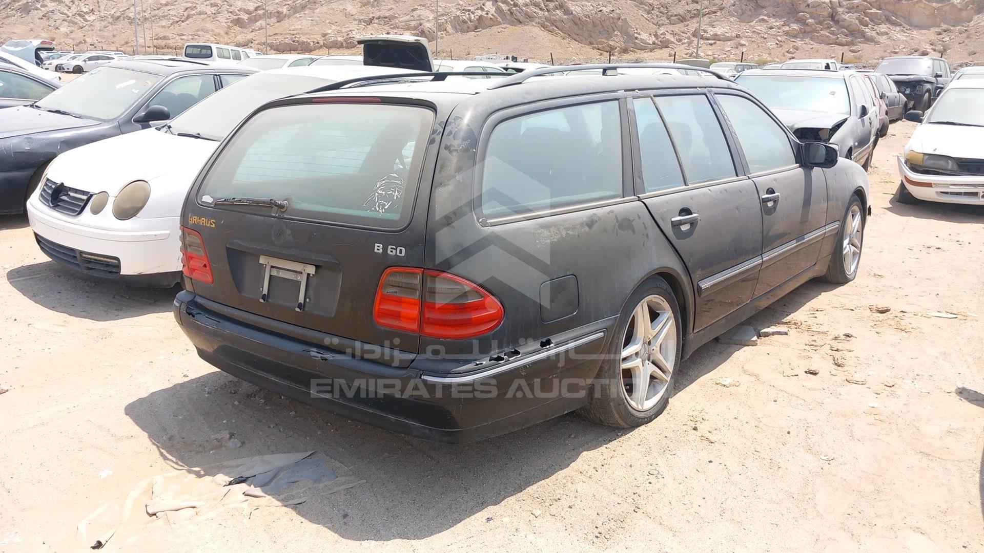 0 MERCEDES --- VIN: WDB2102611A994360