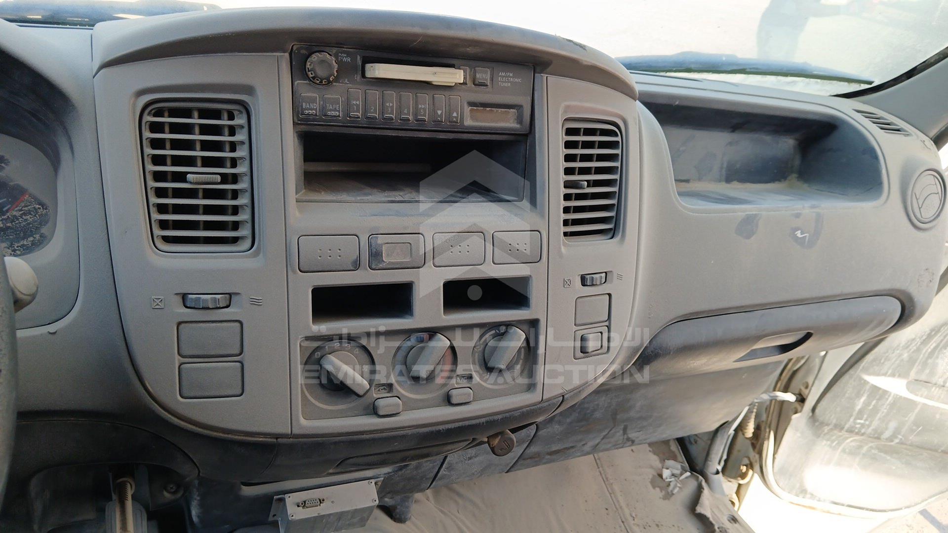2009 NISSAN URVAN VIN: JN6AE54S69X019457