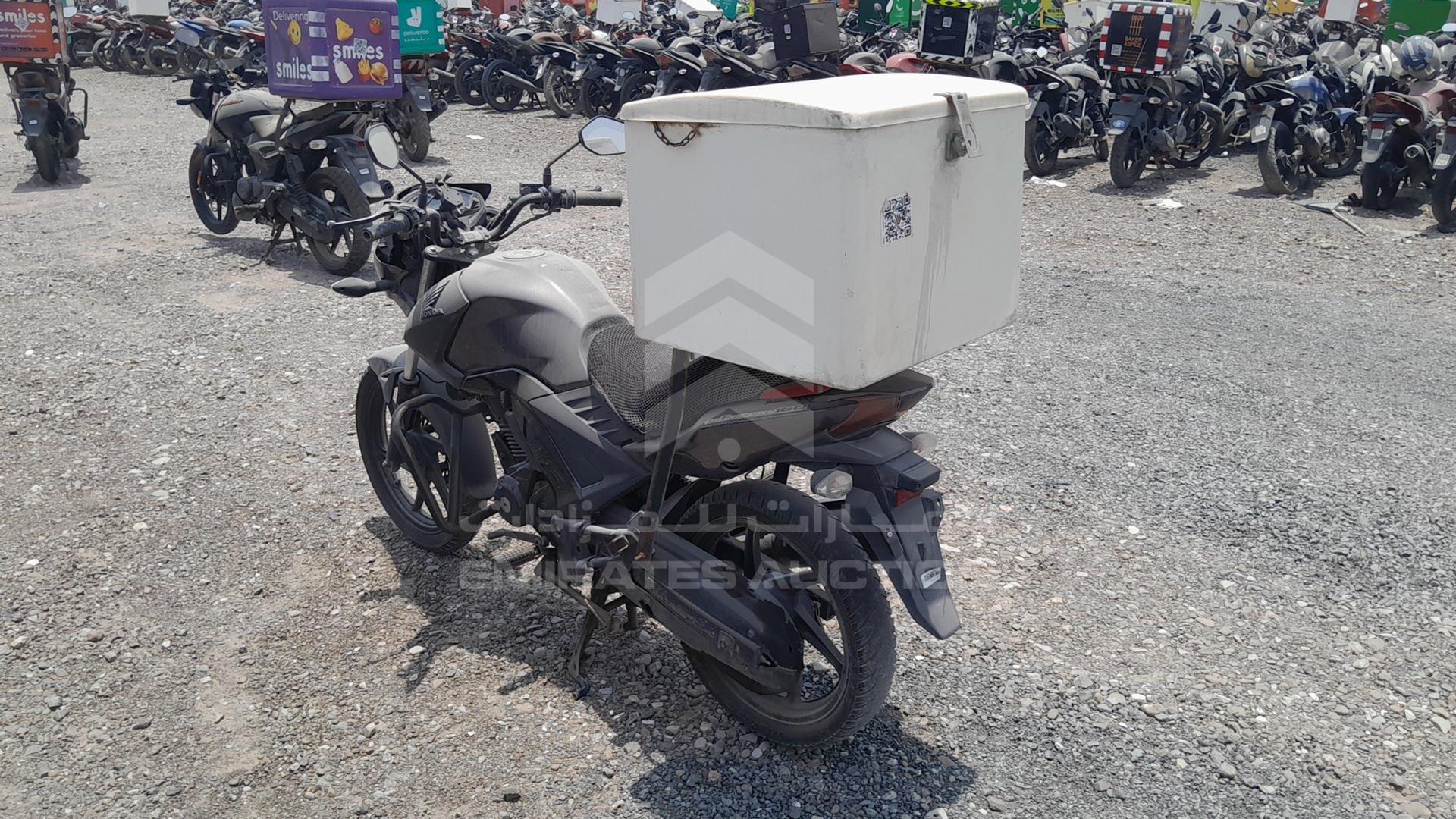 2016 HONDA UNICORN 160 VIN: ME4KC2032G8002192