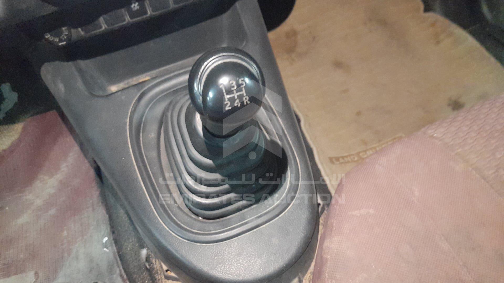 2017 TOYOTA HILUX VIN: MR0DX8CD1H0400317