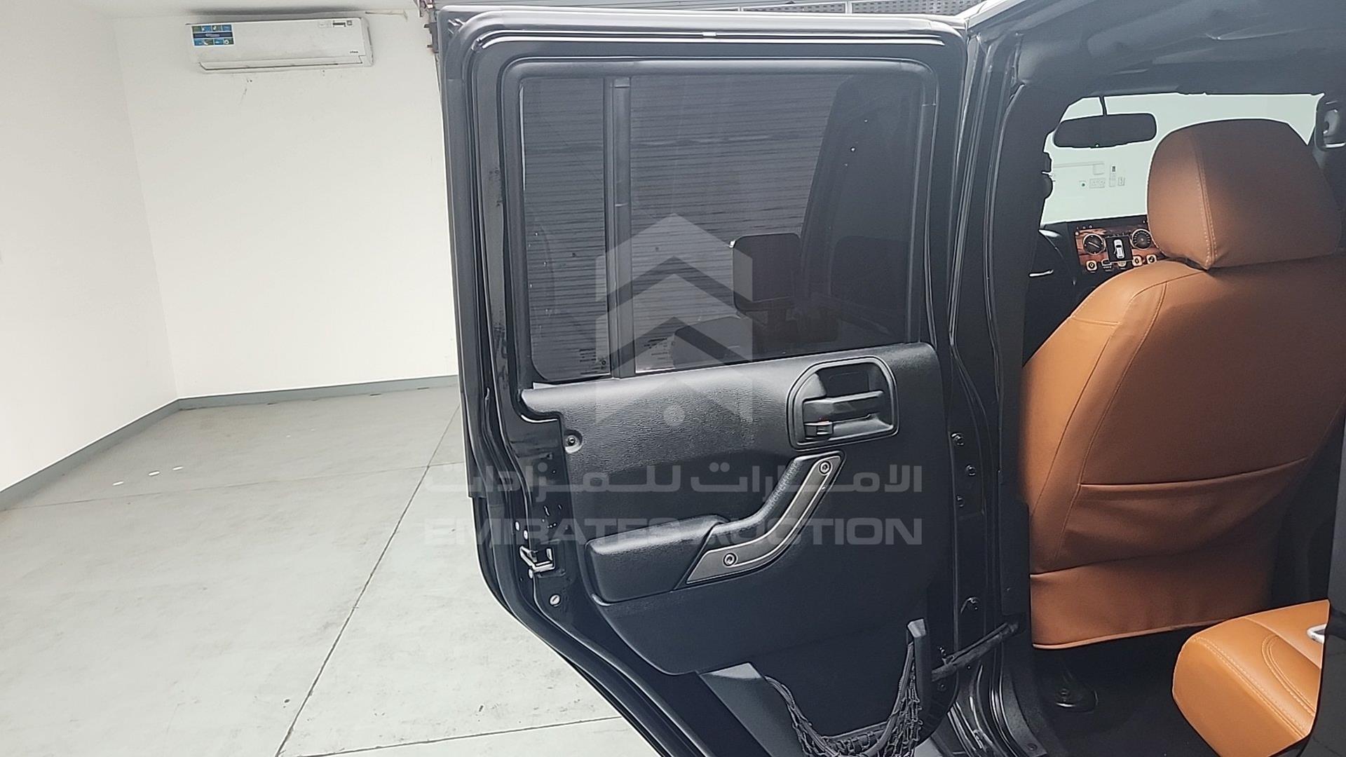 2015 JEEP WRANGLER / VIN: 1C4BJWDGXFL706237