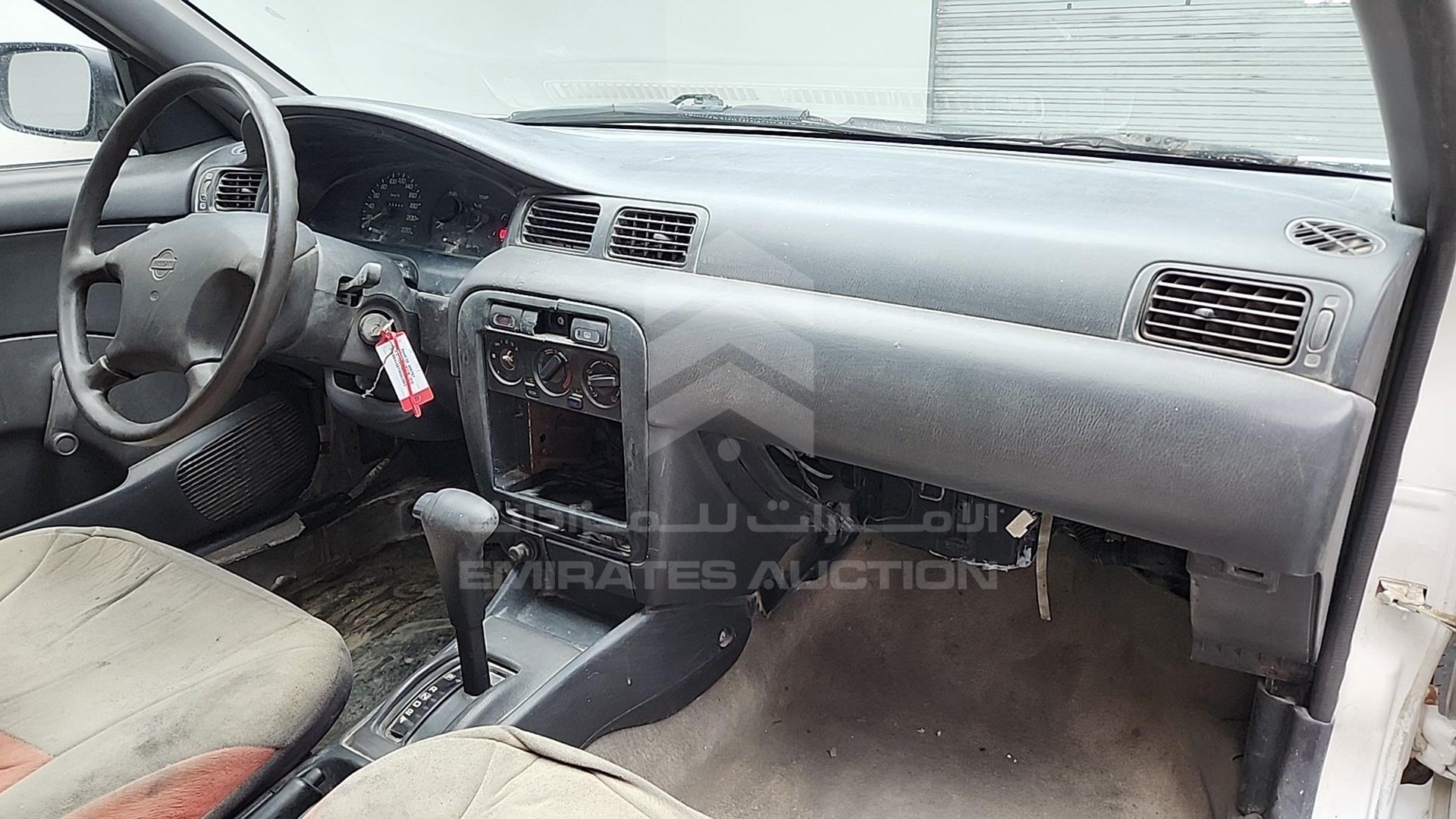 2000 NISSAN SUNNY VIN: JN1BB41S5YW002901