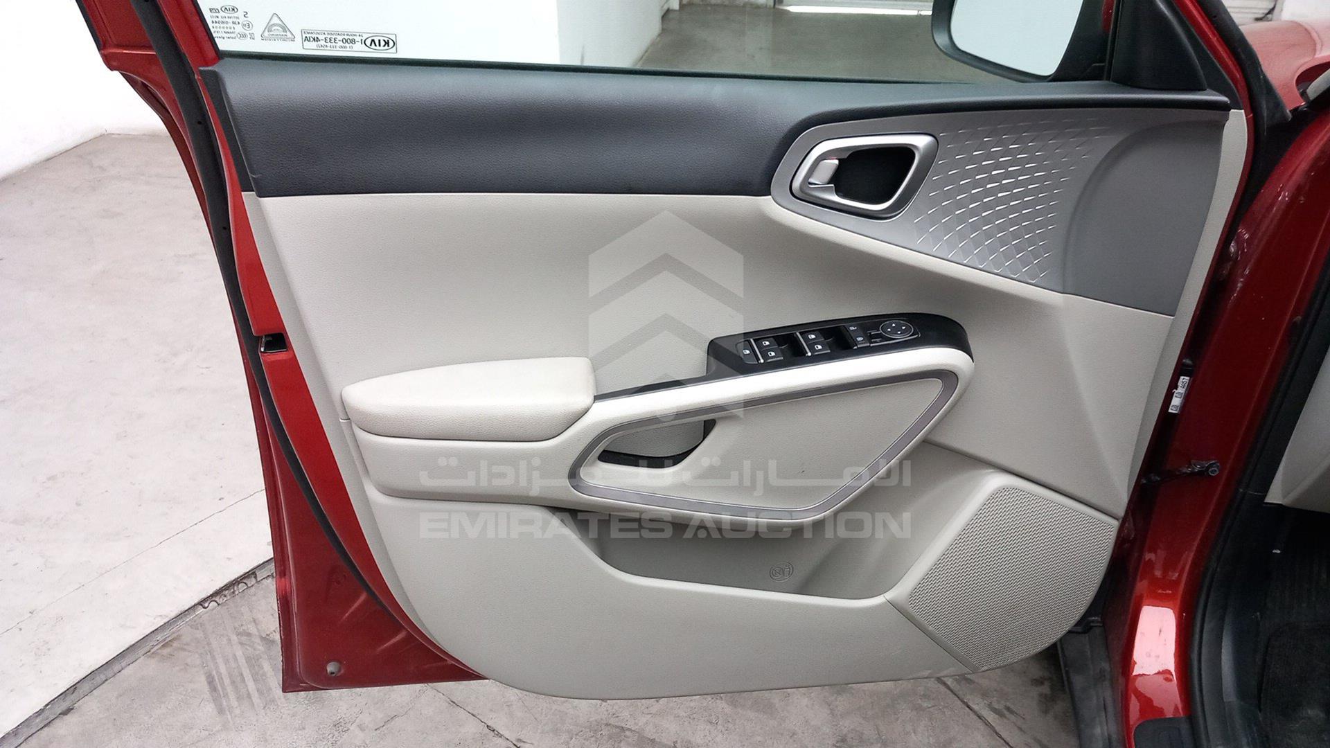 2021 KIA SOUL VIN: KNDJ23AU8M7786760