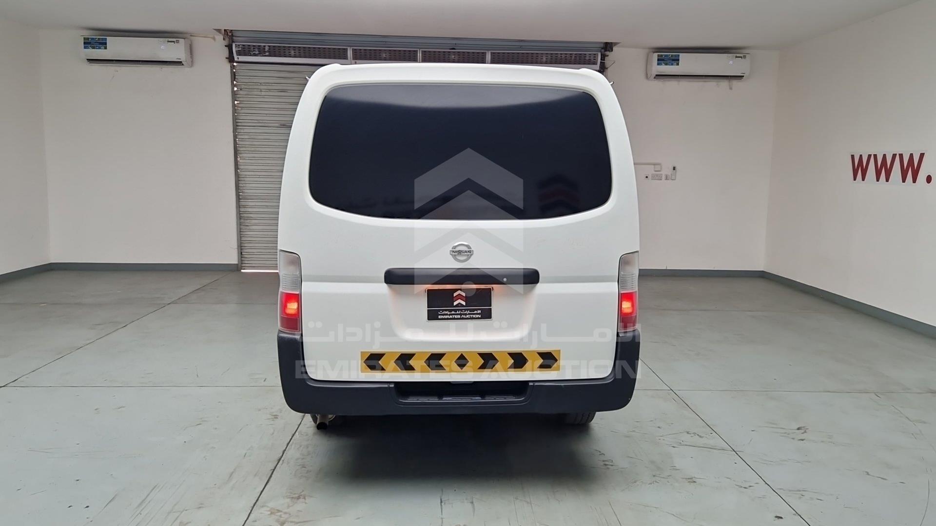 2010 NISSAN URVAN VIN: JN6AE54SXAX020664