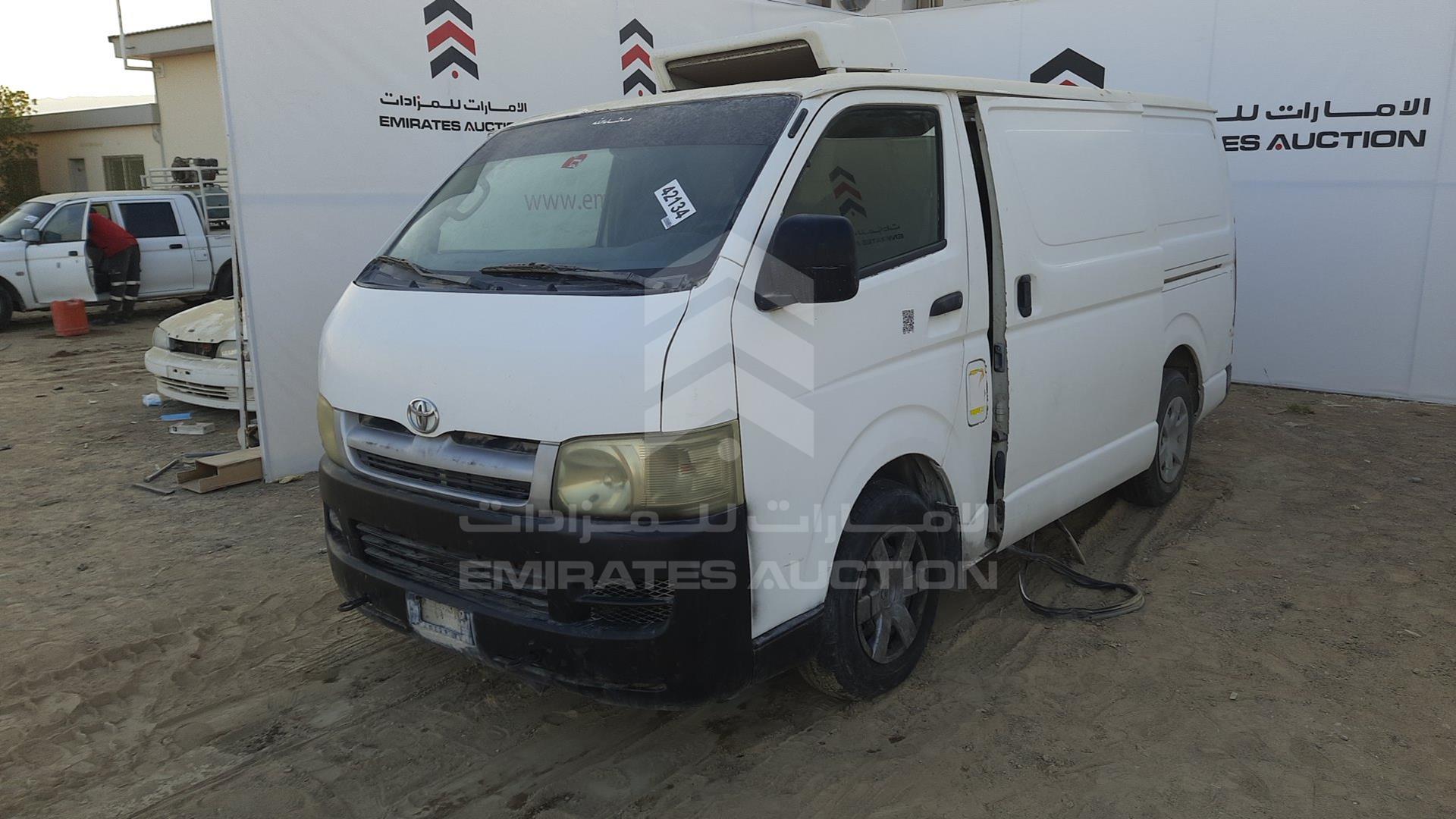 2006 TOYOTA HIACE VIN: JTFHX02PX60010799