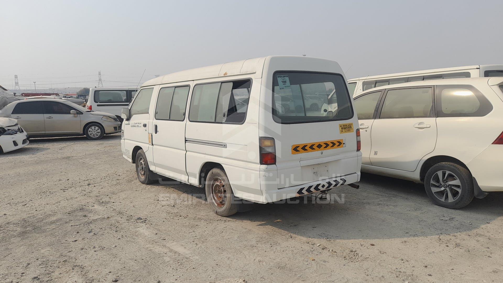 2013 MITSUBISHI L 300 VIN: JMYHNP13WDA701262