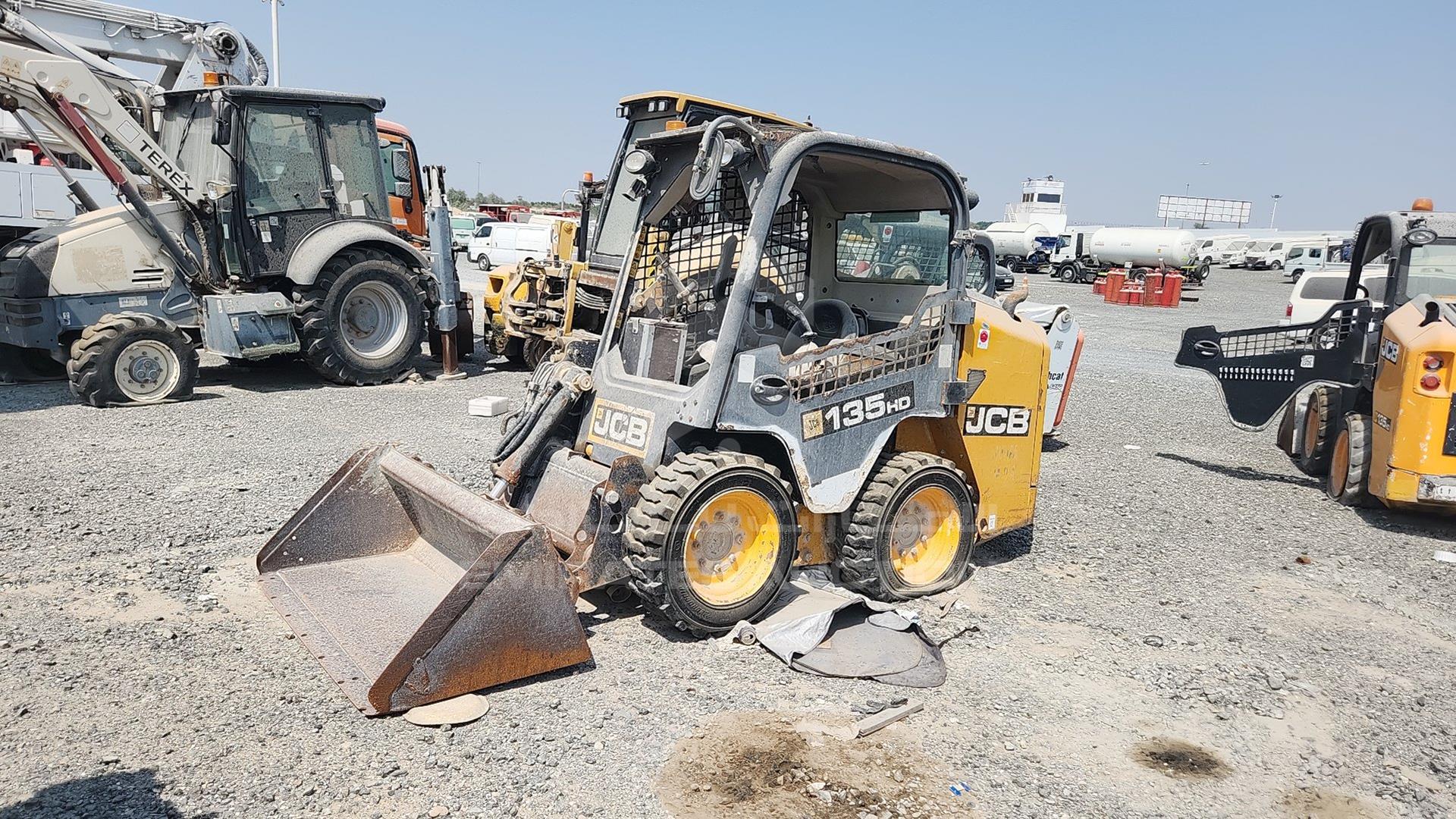 2015 JCB 135HD VIN: HAR135WSJ02431633