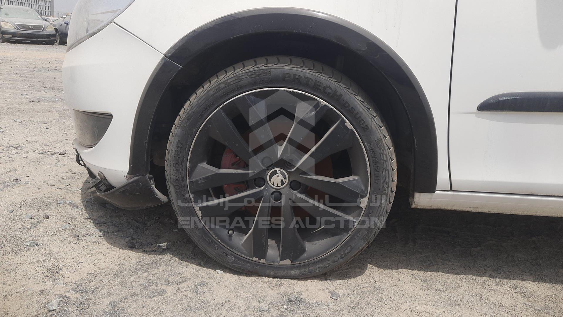 2014 SKODA FABIA VIN: TMBEP2NC8E3990109