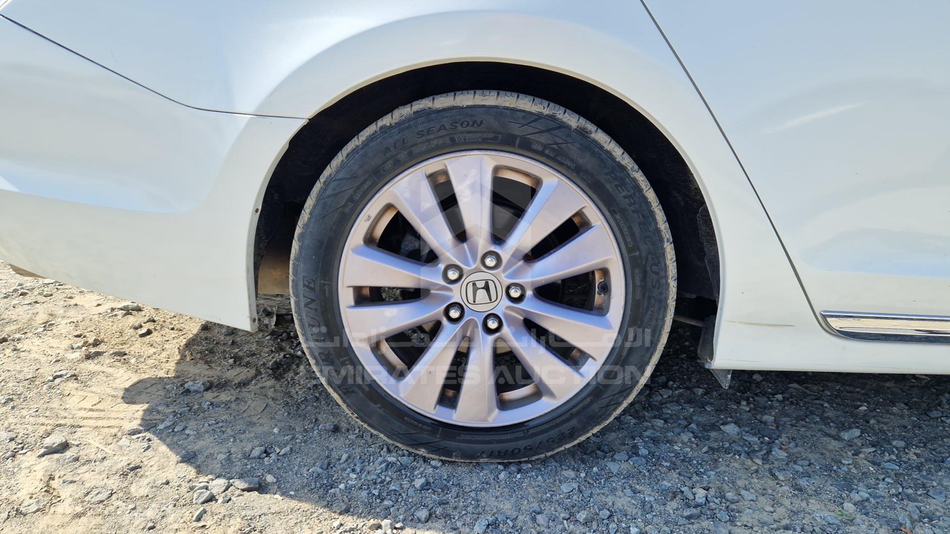 2012 HONDA ACCORD VIN: 1HGCP263XCA628122