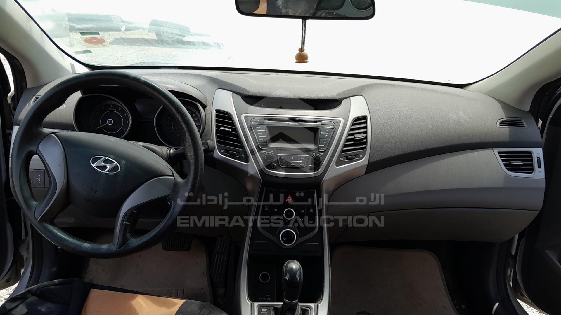 2015 HYUNDAI ELANTRA VIN: KMHDG41E5FU203526