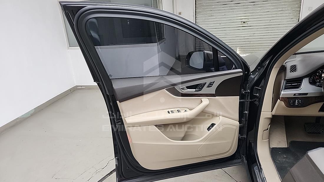 2016 Audi Q7 — Front Left Door — Photo 13