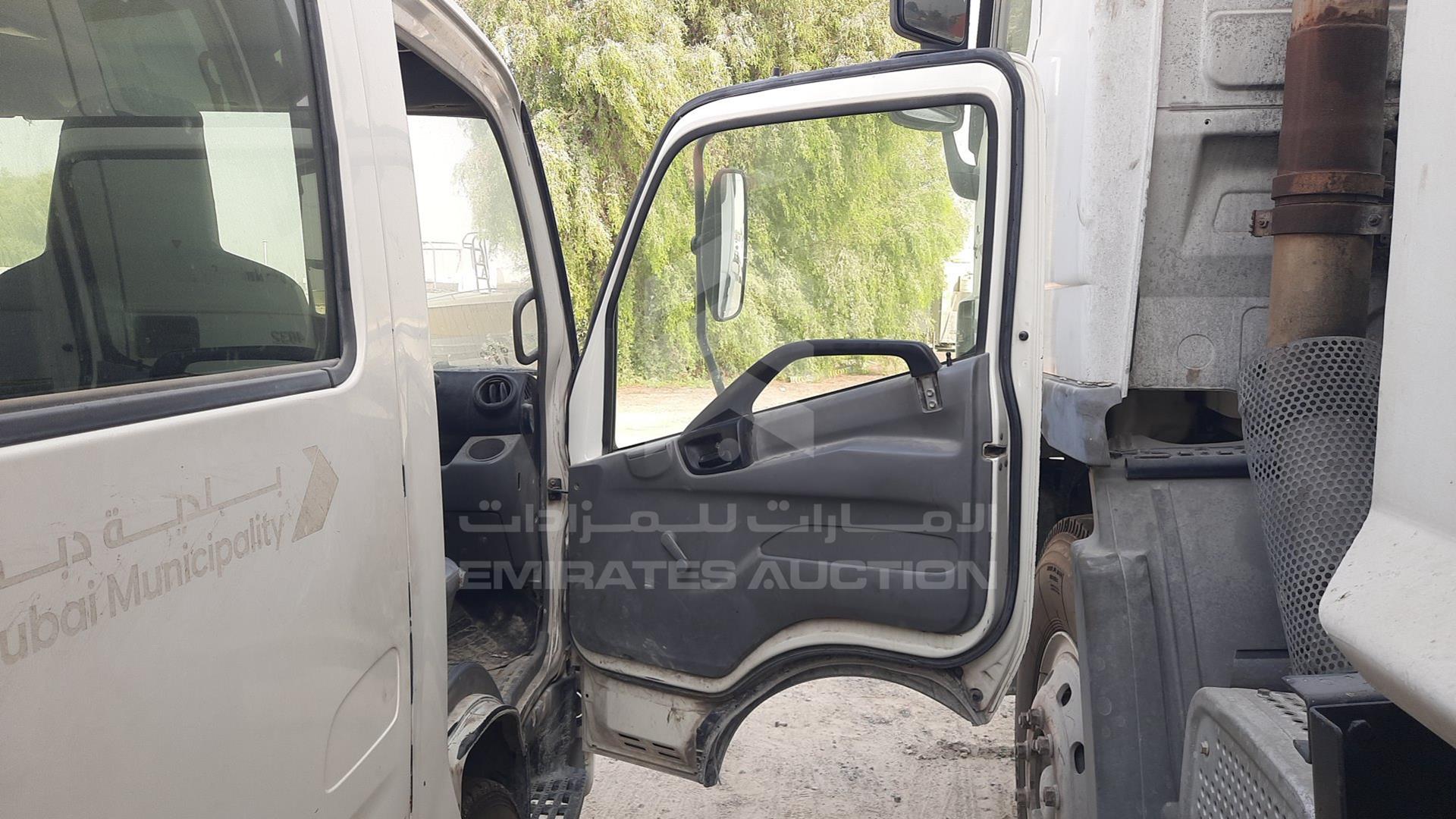 2014 HINO 300 VIN: JHHMCK3H9EK008144