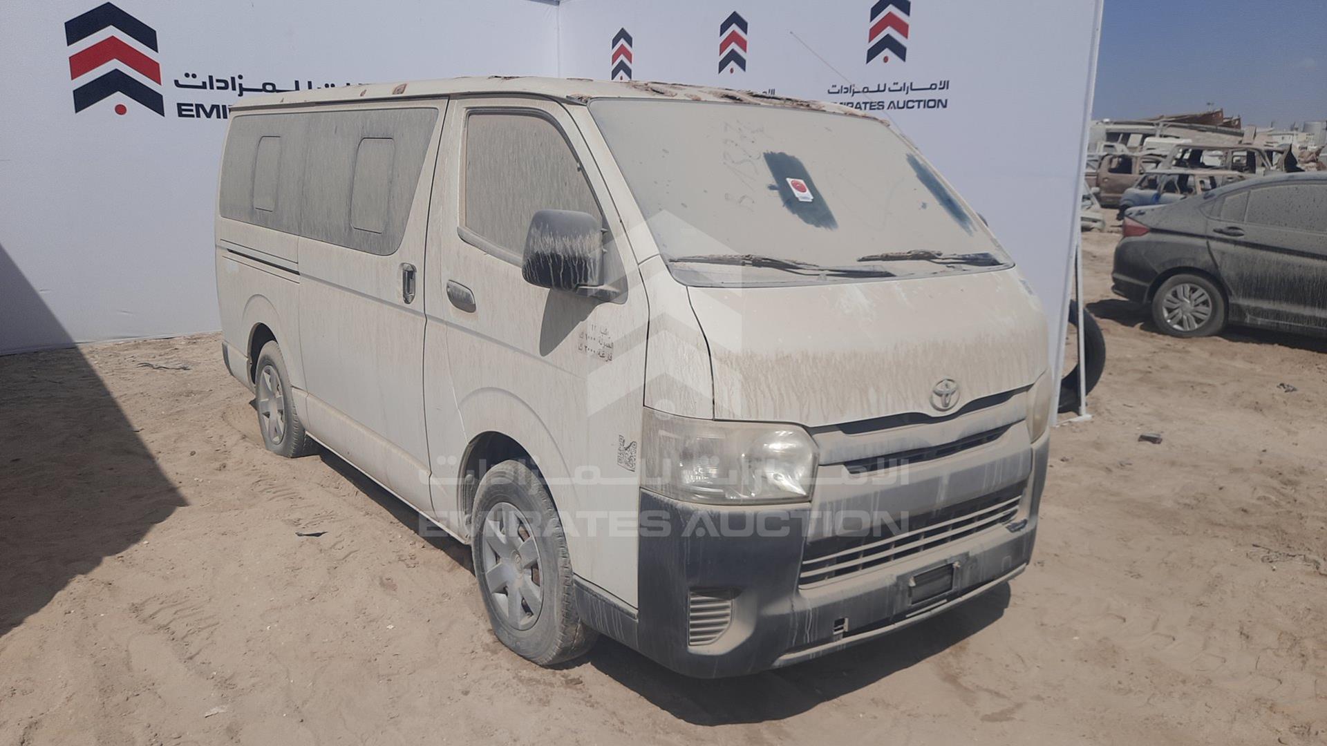 2015 TOYOTA HIACE VIN: JTGJX02P0F5042600