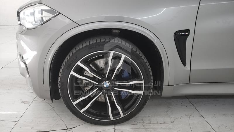 VIN: WBSKT6109G0R52631 Auction: EmiratesAuction Lot: 417683 VIN: WBSKT6109G0R52631 BMW X5 2016 GREY Photo 40