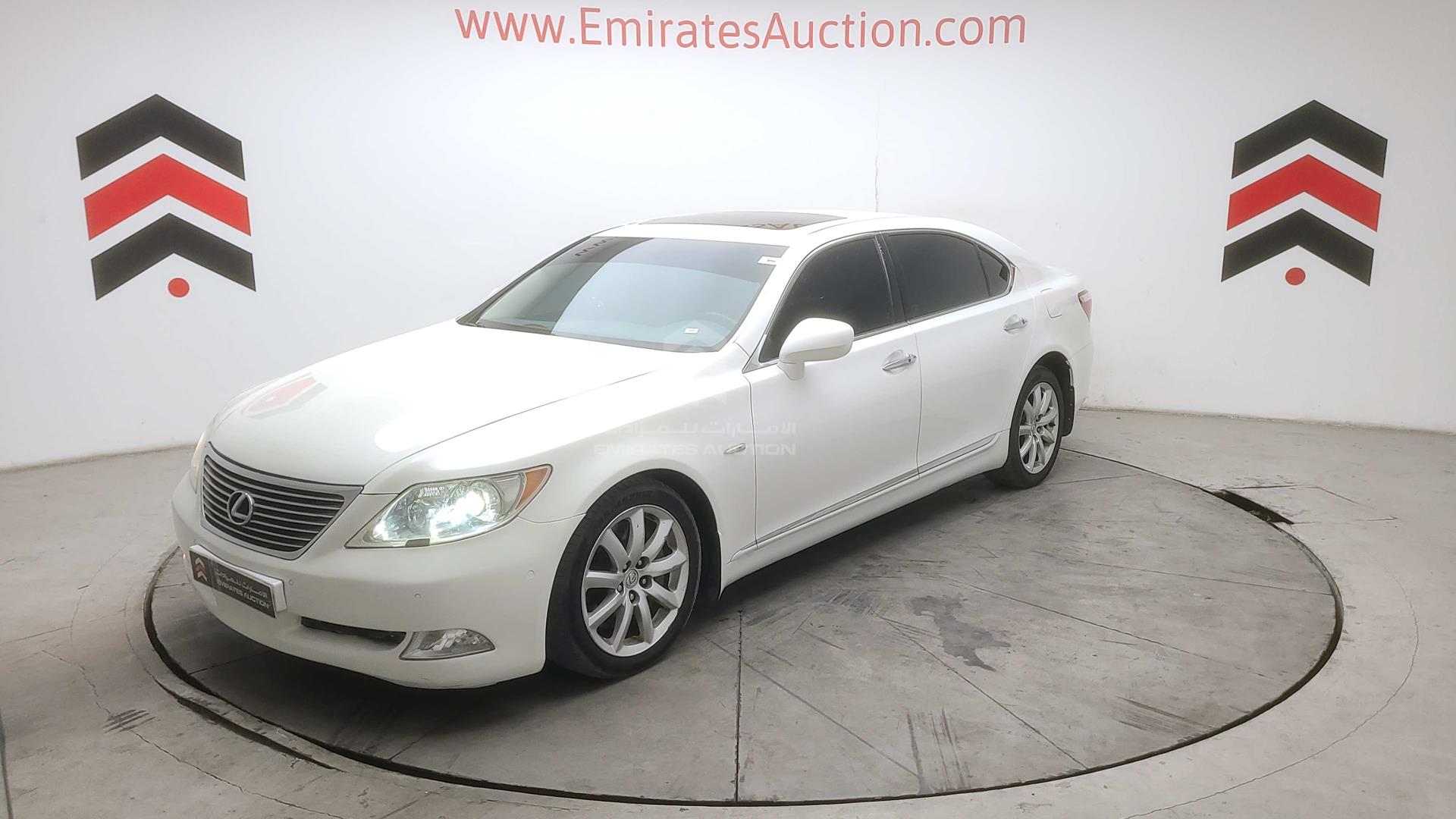 2009 LEXUS LS 460 L VIN: JTHGL46F205027078