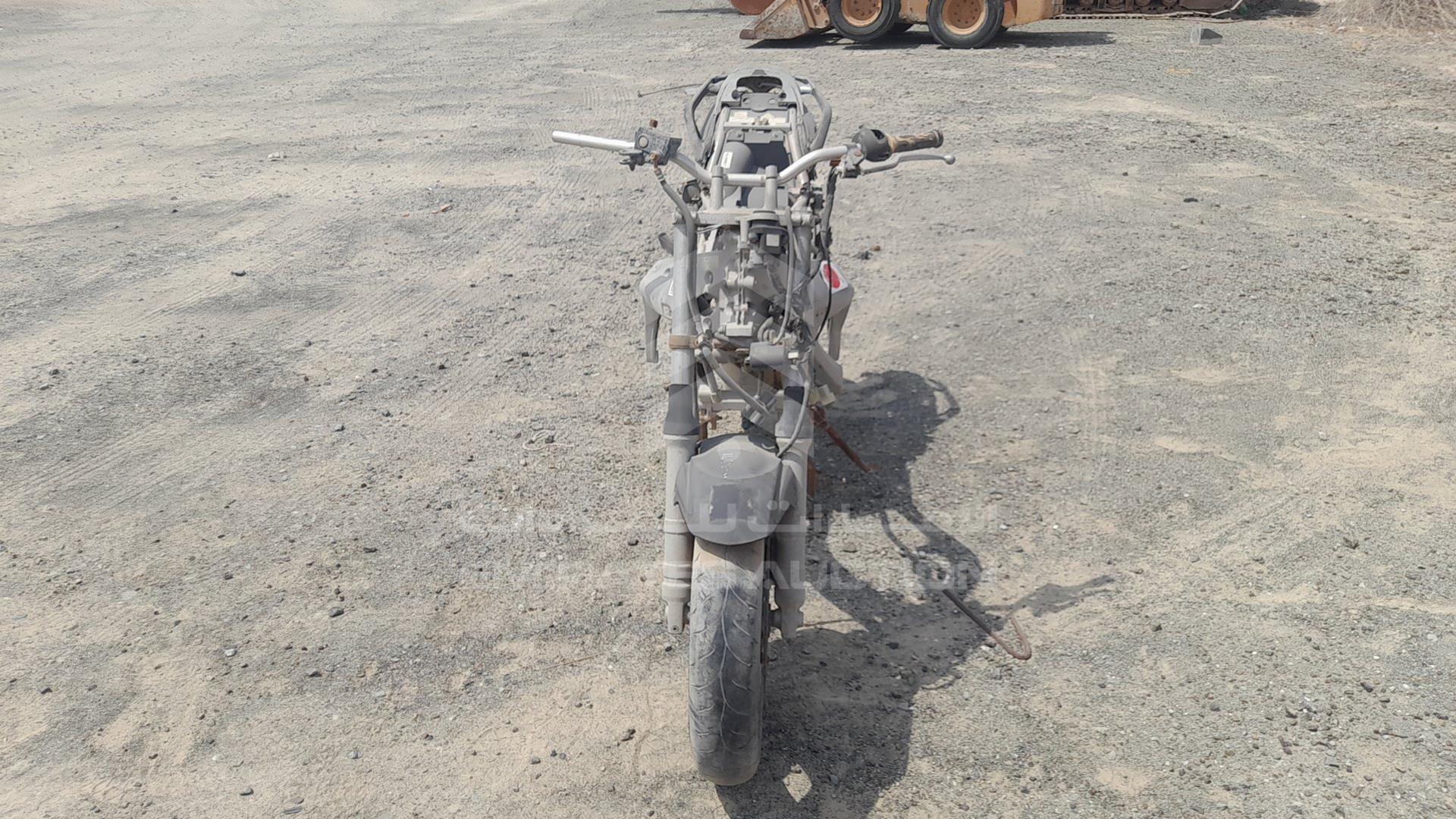 2006 YAMAHA FZ6 S VIN: JYARJ071000056504