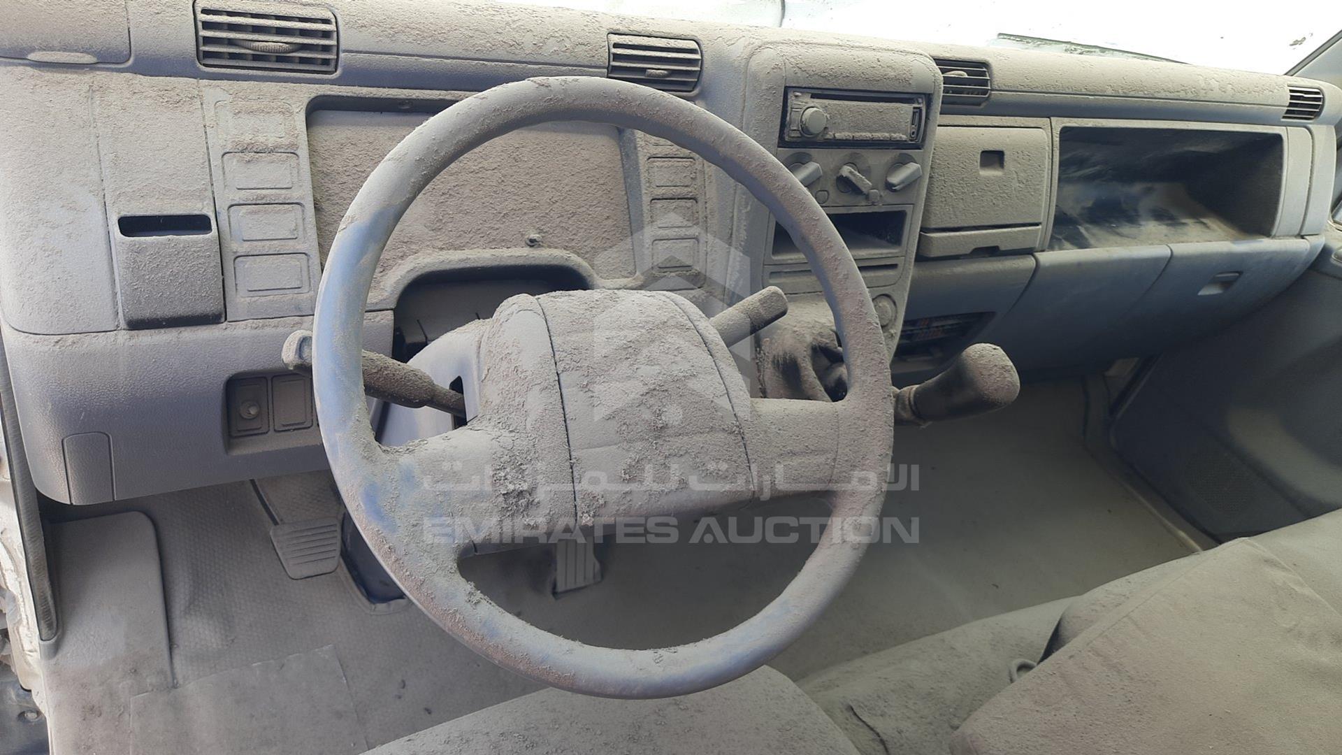2005 MITSUBISHI CANTER VIN: JL6BCE6JX5K014777