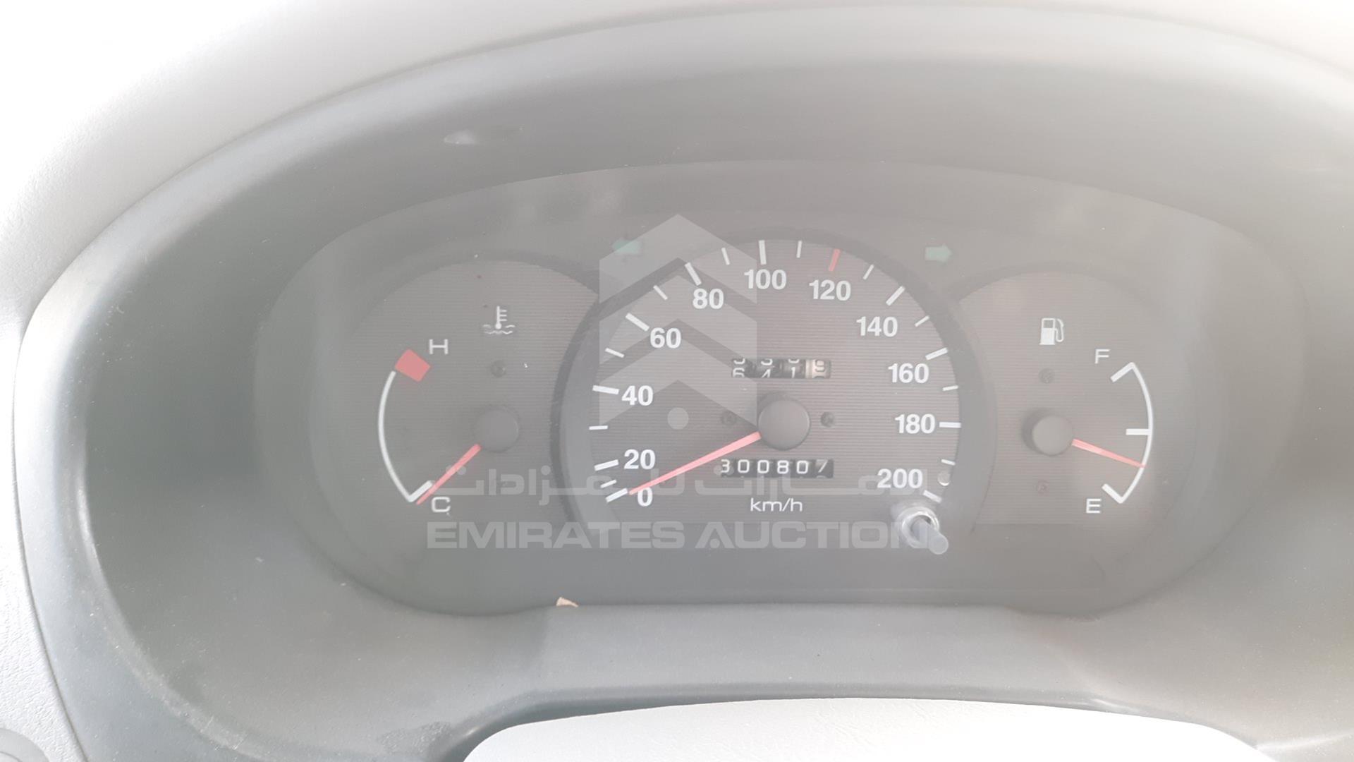2002 HYUNDAI ACCENT VIN: KMHCG41GX2U293473