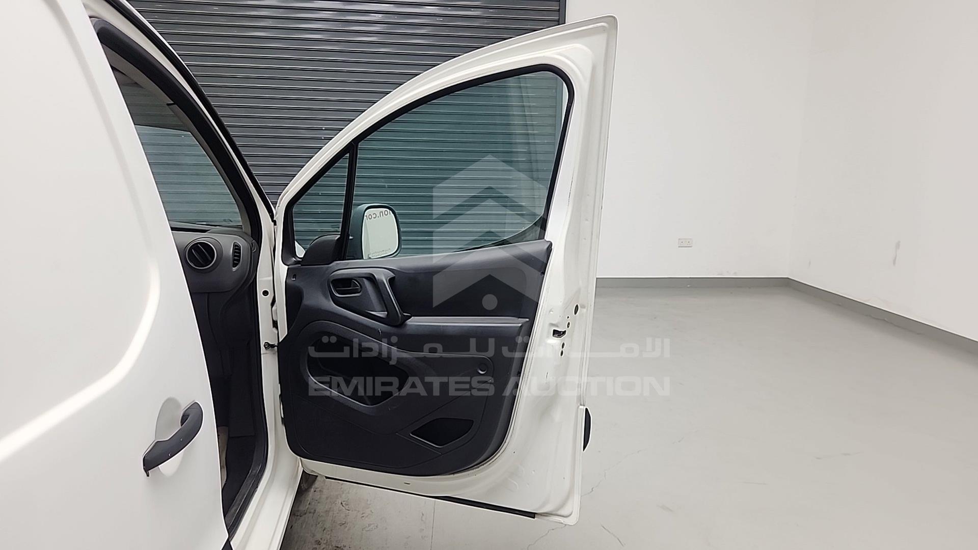 2015 PEUGEOT PARTNER VIN: VF37ANFU5FJ506418