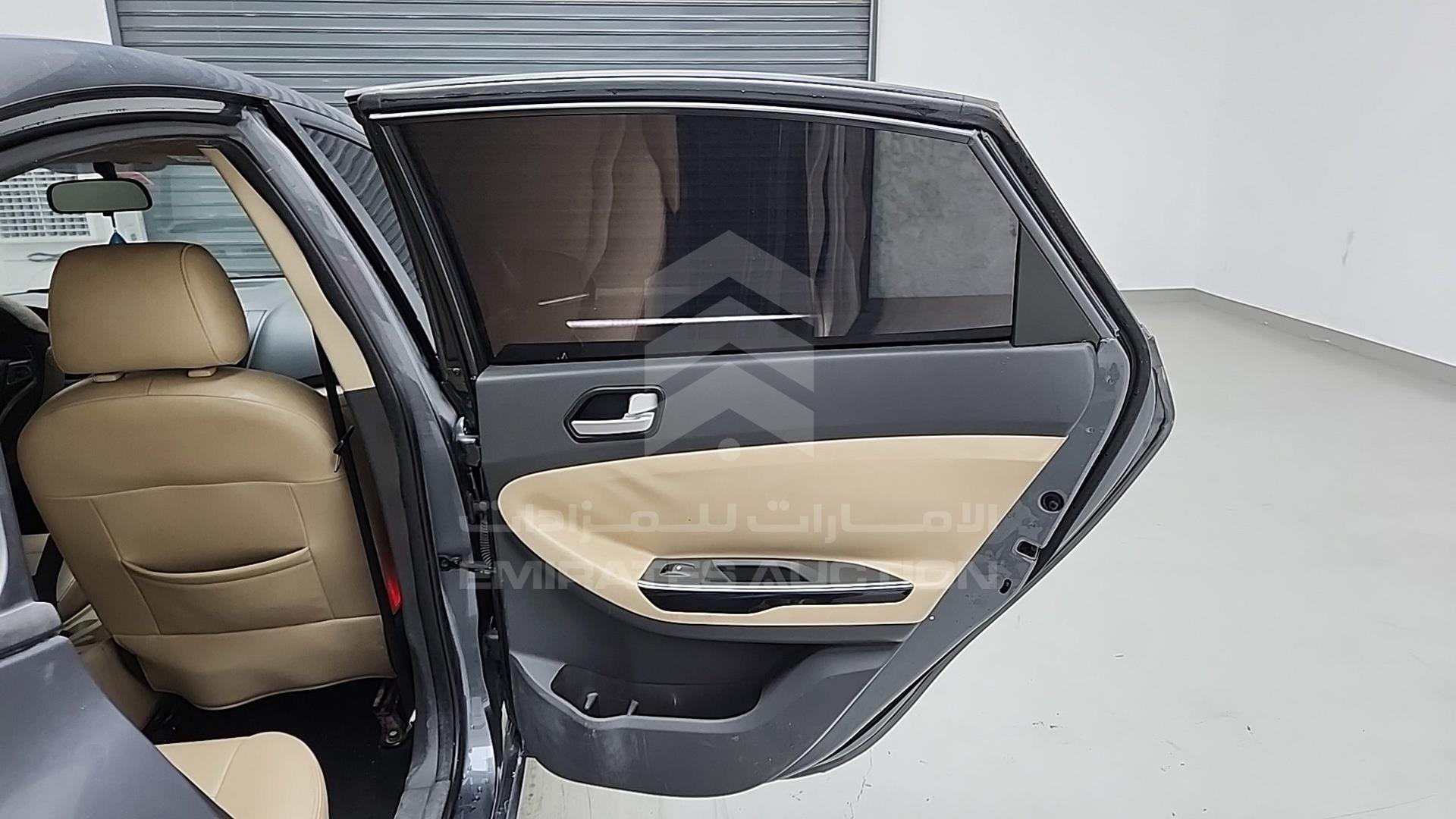 2016 JAC J4 VIN: LJ12FKR21G4703791