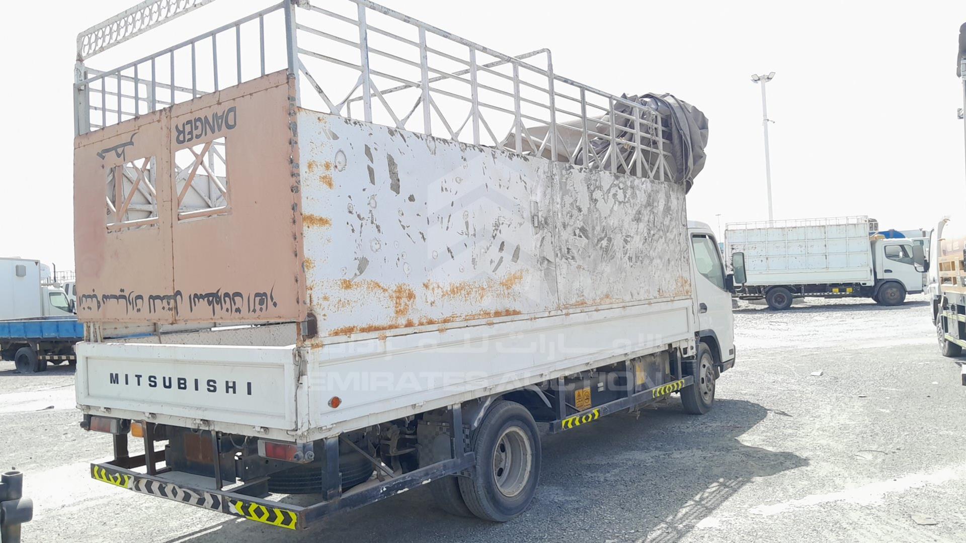 2017 MITSUBISHI CANTER VIN: JL6B6G6P4HK003320