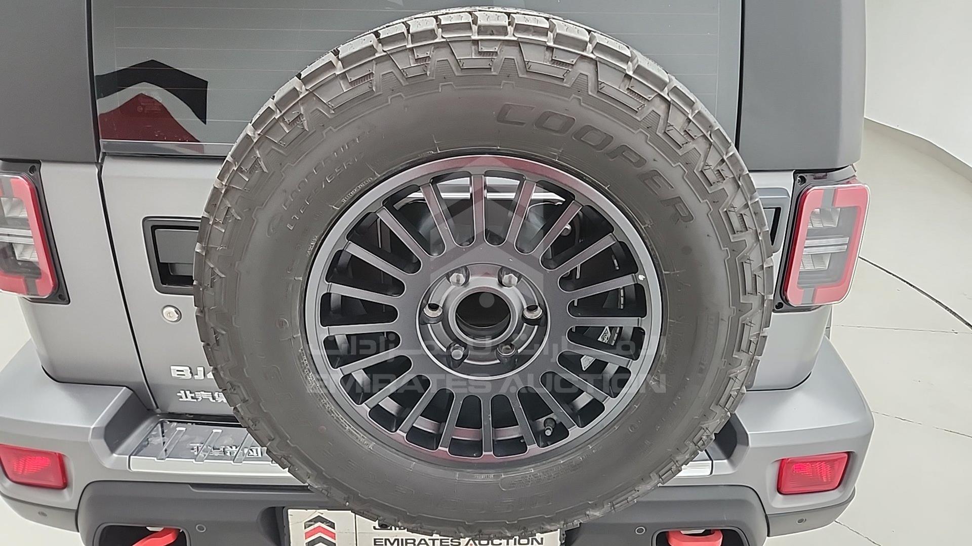 2023 BAIC BJ40L VIN: LNBRCFBK6PB348855
