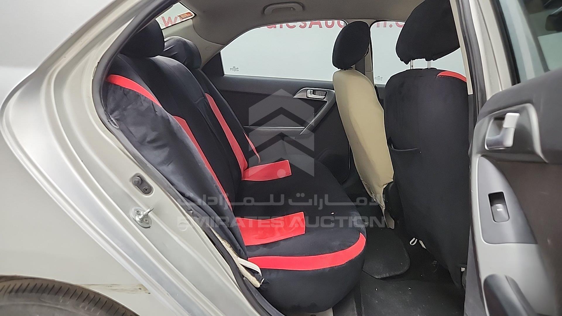 2012 KIA CERATO VIN: KNAFU411BC5962272