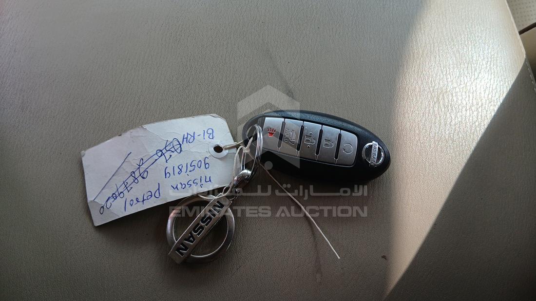 2013 Nissan Patrol — Keys — Photo 4