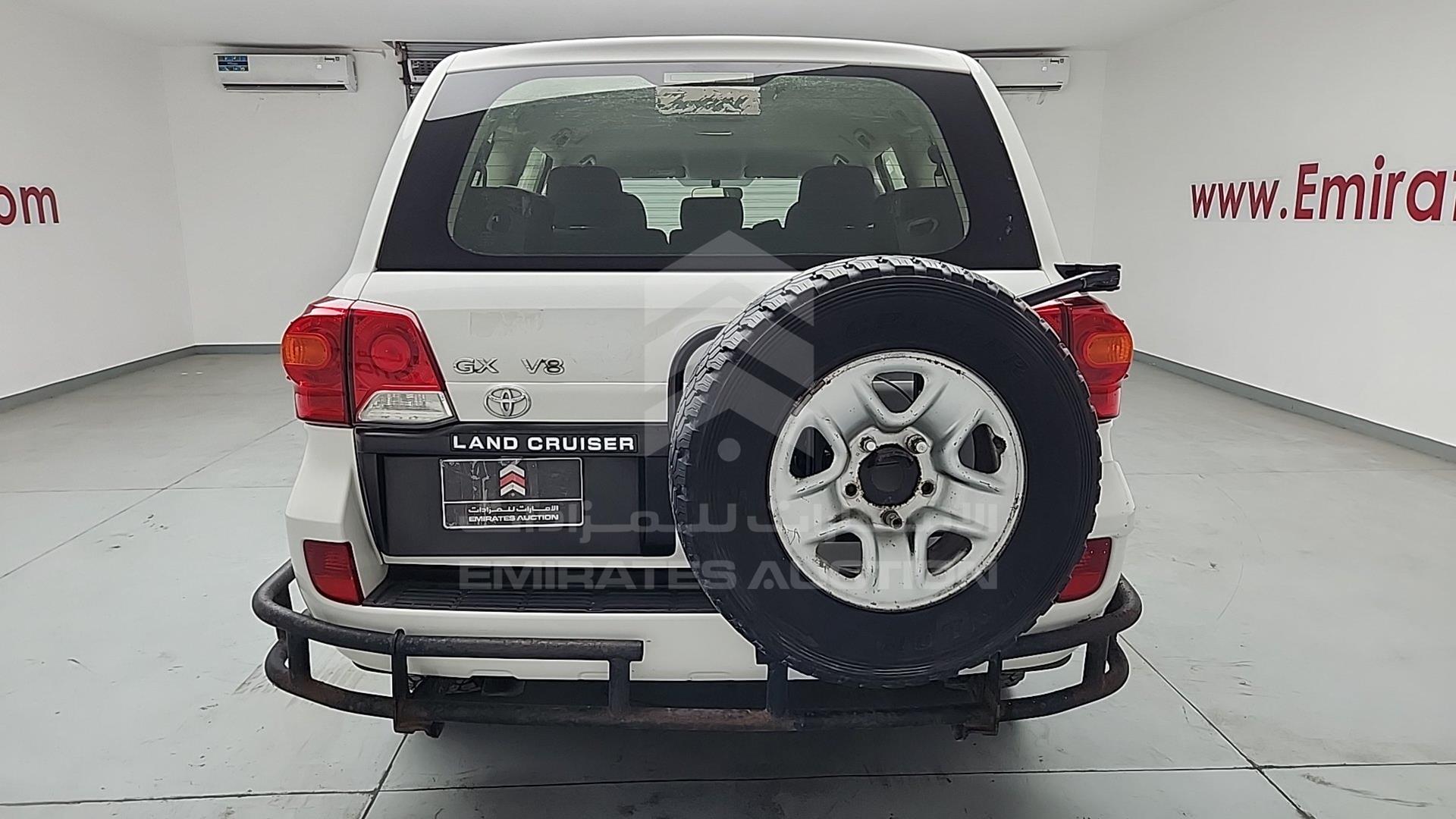 2014 TOYOTA LC 200 VIN: JTMHV09J904135065
