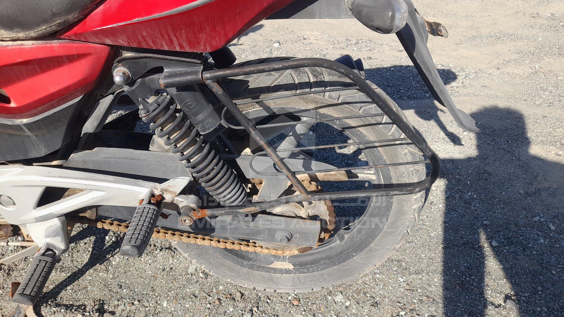 2011 BAJAJ 180 CC VIN: MD2DHDJZZUCC16177