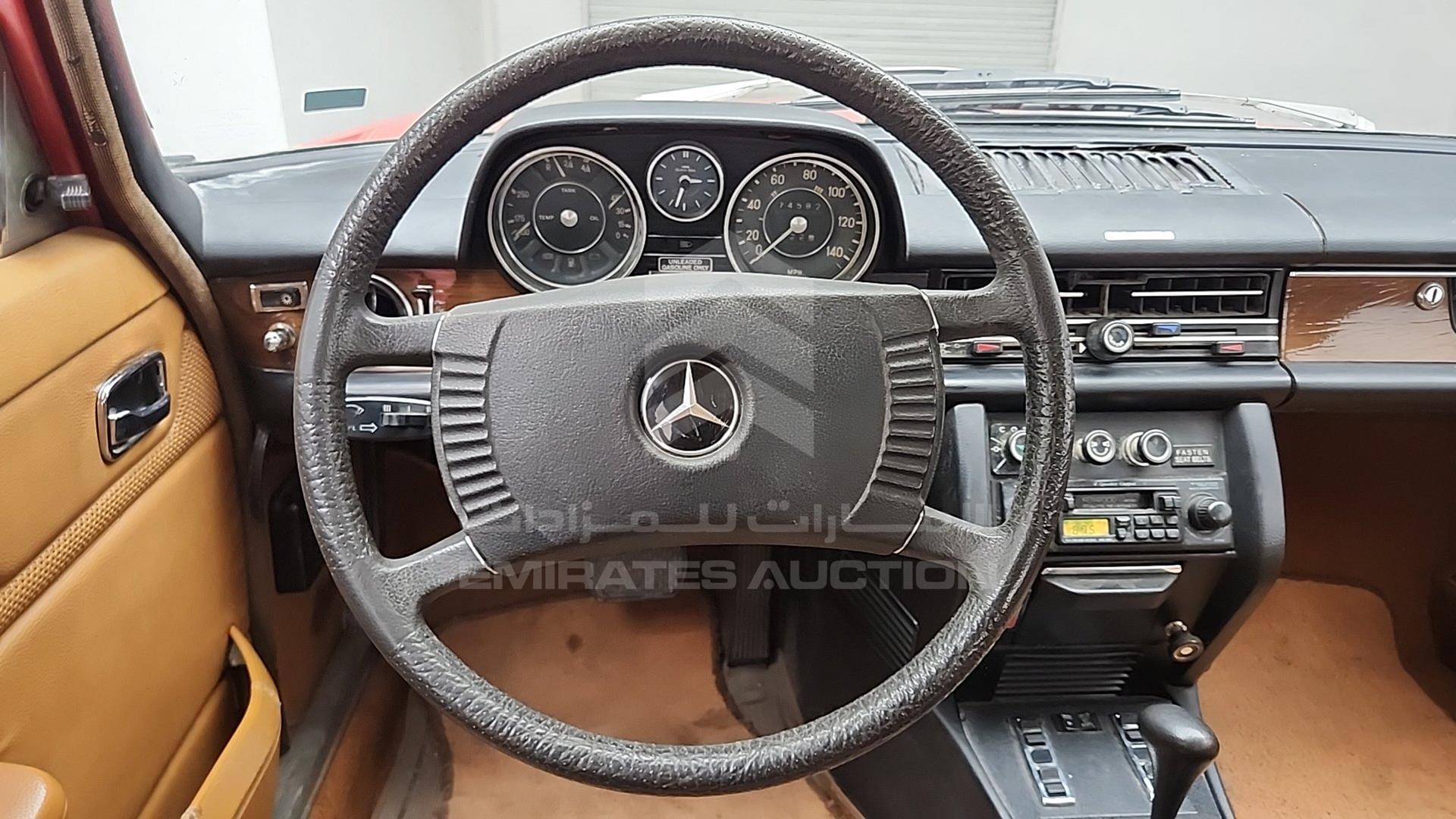 1975 MERCEDES 280 VIN: 11406012115799