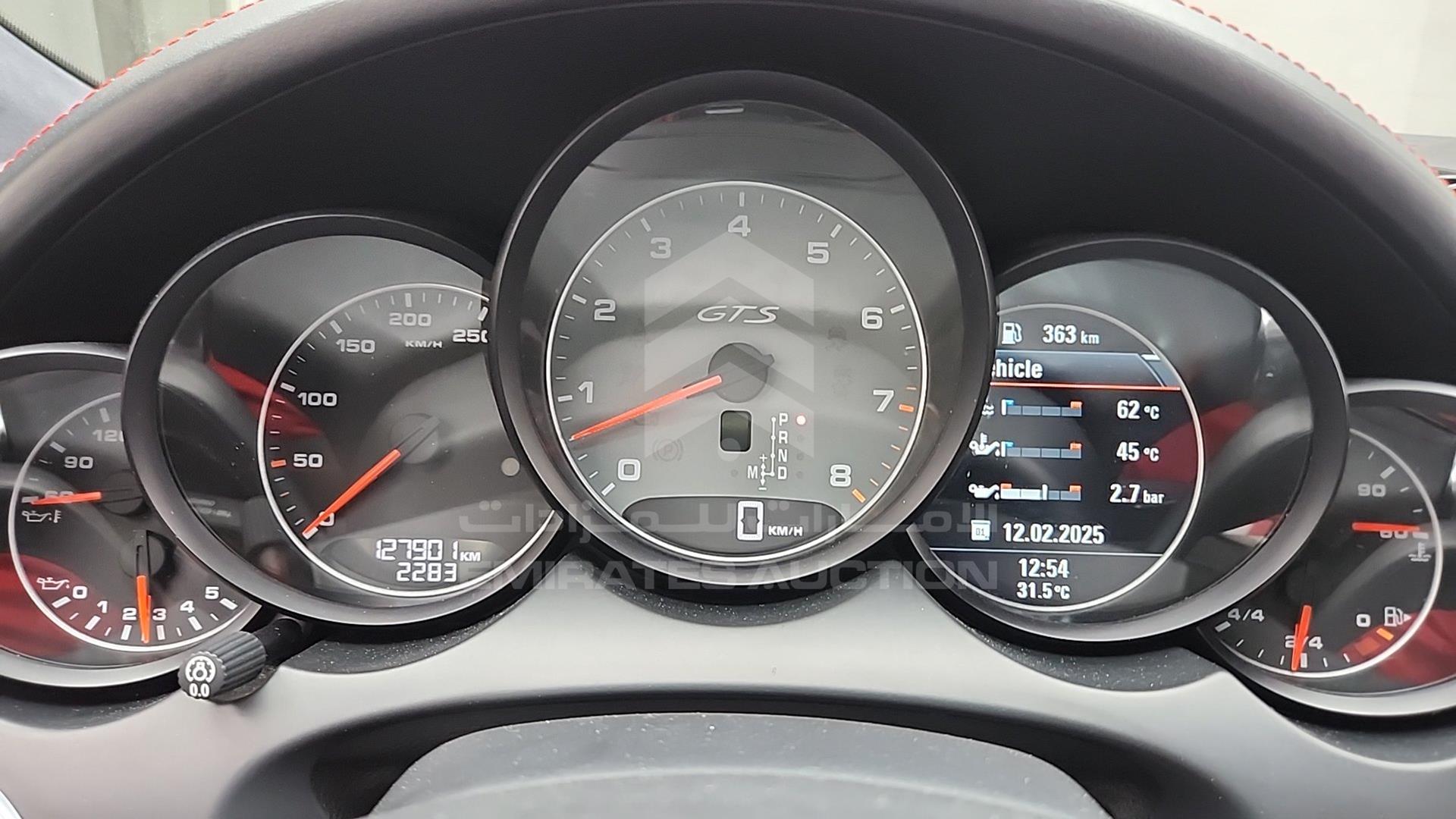 2014 PORSCHE CAYENNE GTS VIN: WP1ZZZ92ZELA73608