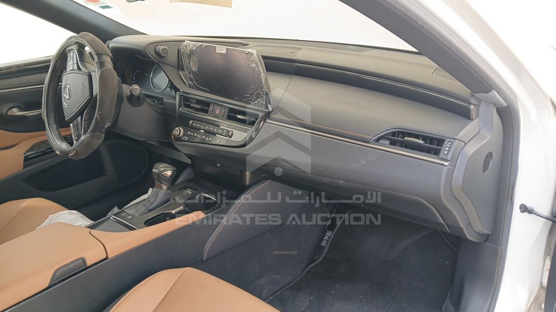 2023 Lexus ES 300 H Premier — Front Right Passenger Dashboard View — Photo 24