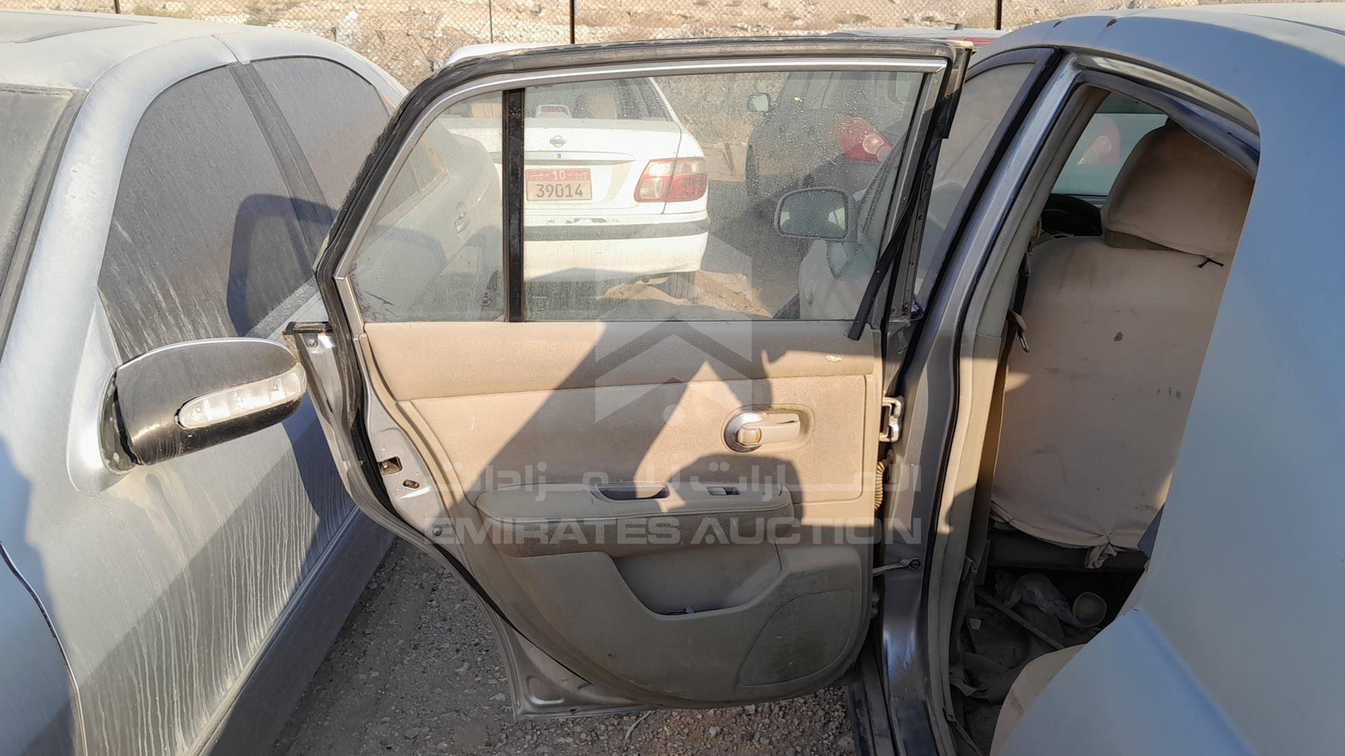 2008 NISSAN TIIDA VIN: JN1CC11C88T016009