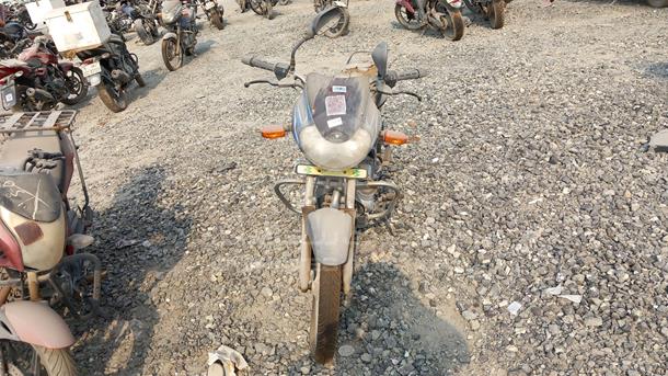 Auction sale of the 0 Bajaj Unknown, vin: MD2DSDSZZNCK86654, lot number: 429990