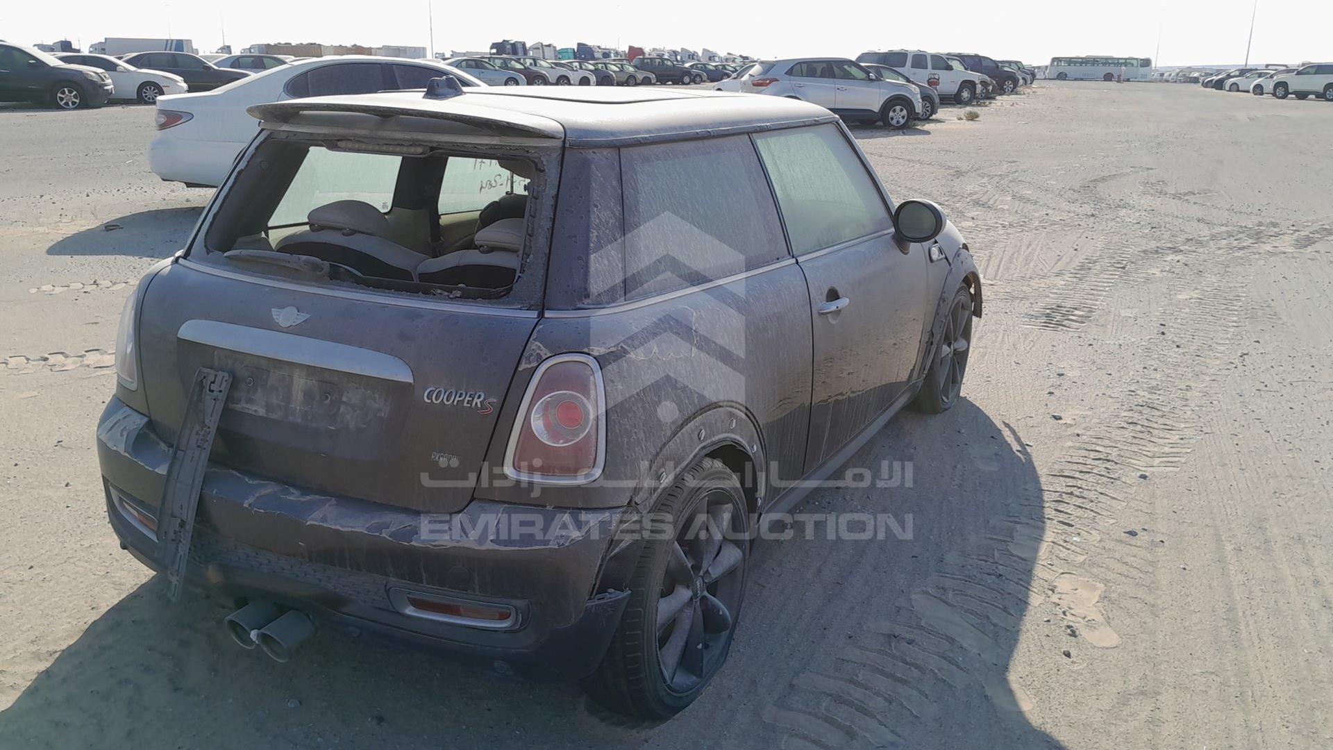 2012 MINI COOPER S VIN: WMWSV3104CT197717
