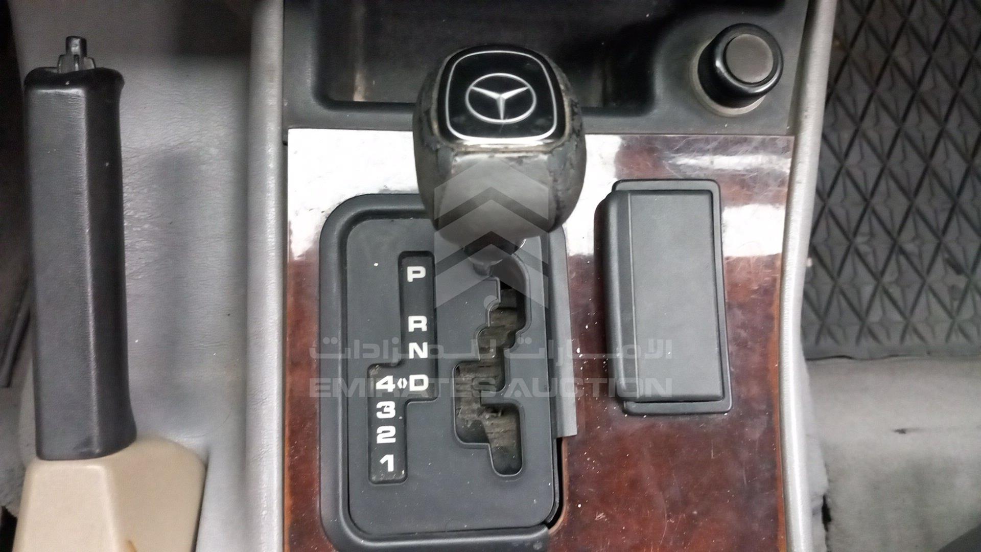 1998 MERCEDES G 320 VIN: WDB46323317110741