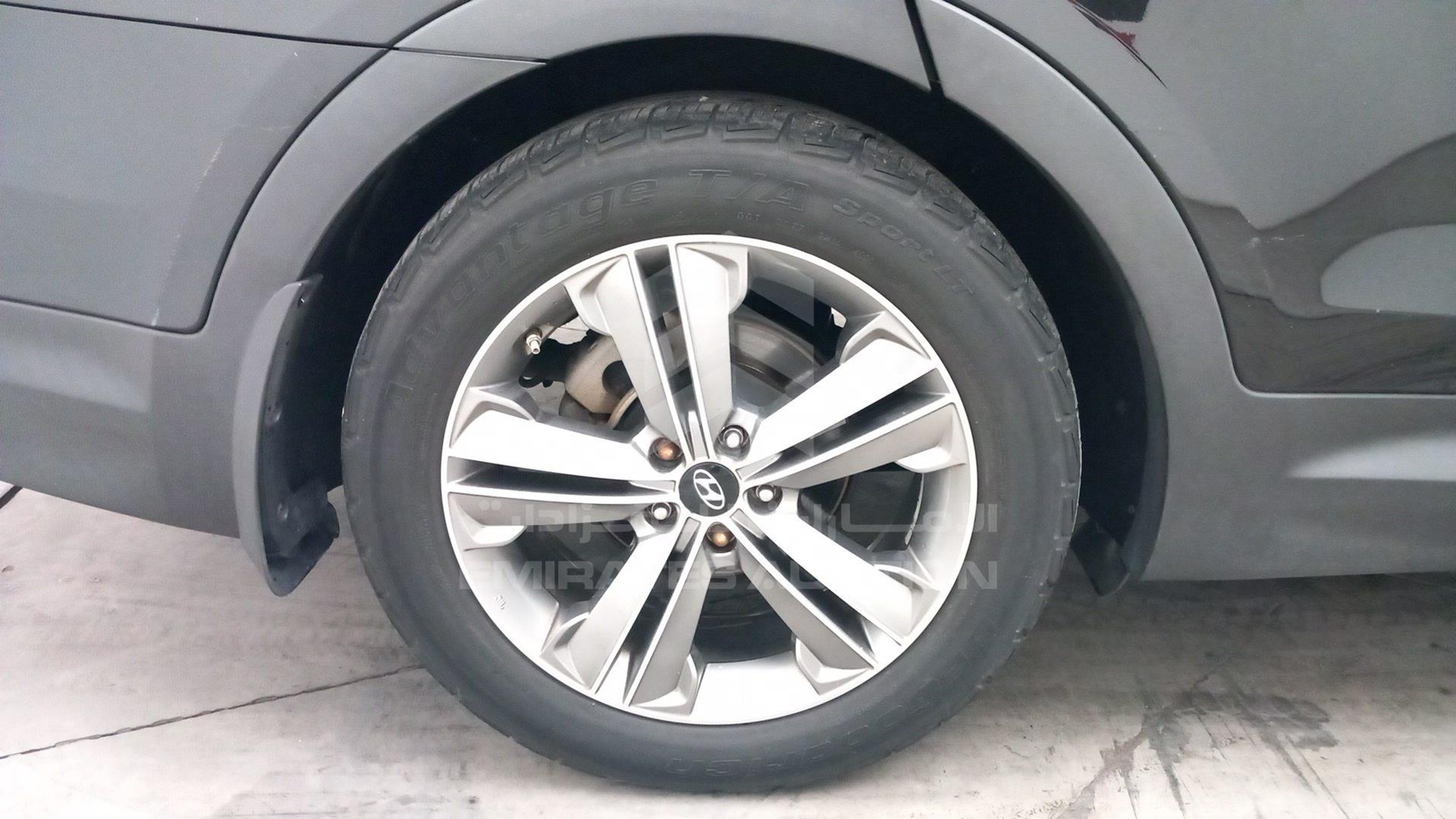 2015 HYUNDAI SANTA FE VIN: KM8SR4HFXFU097218