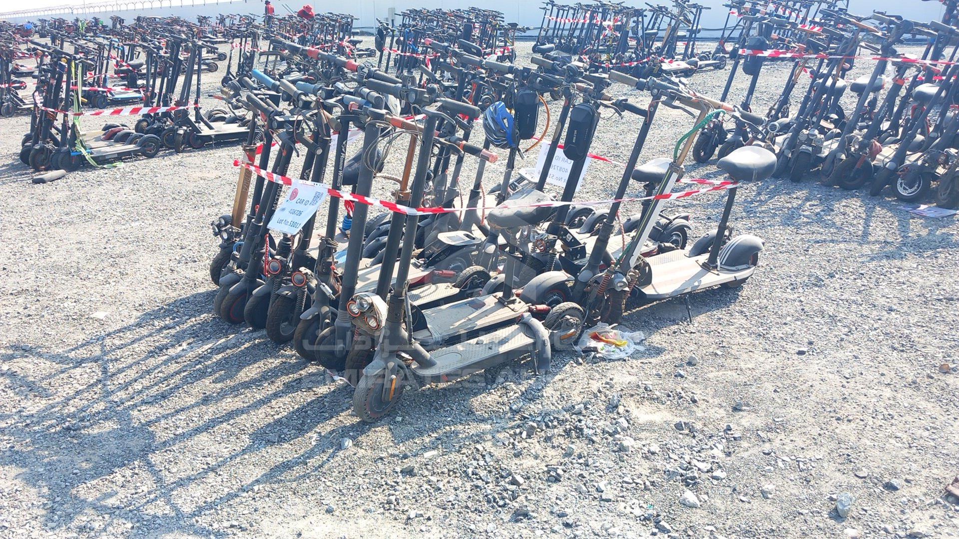 0 UNDEFINED 20 ELECTRIC SCOOTER VIN: F36V1000W22060172