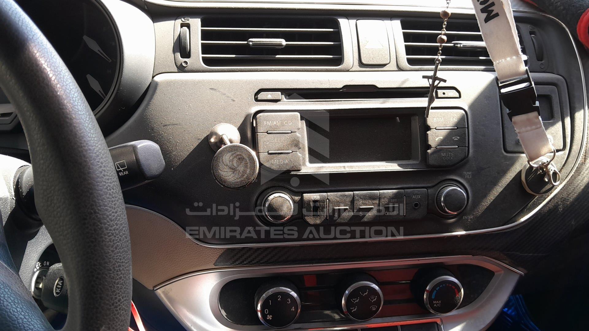 2015 KIA RIO VIN: KNADM5125F6976667