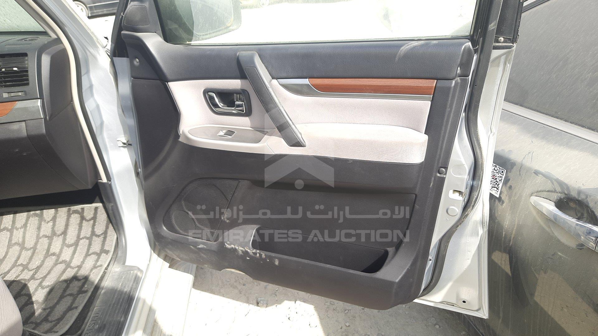 JMYLRV93W9J701087 - 2009 Mitsubishi Pajero - #425499