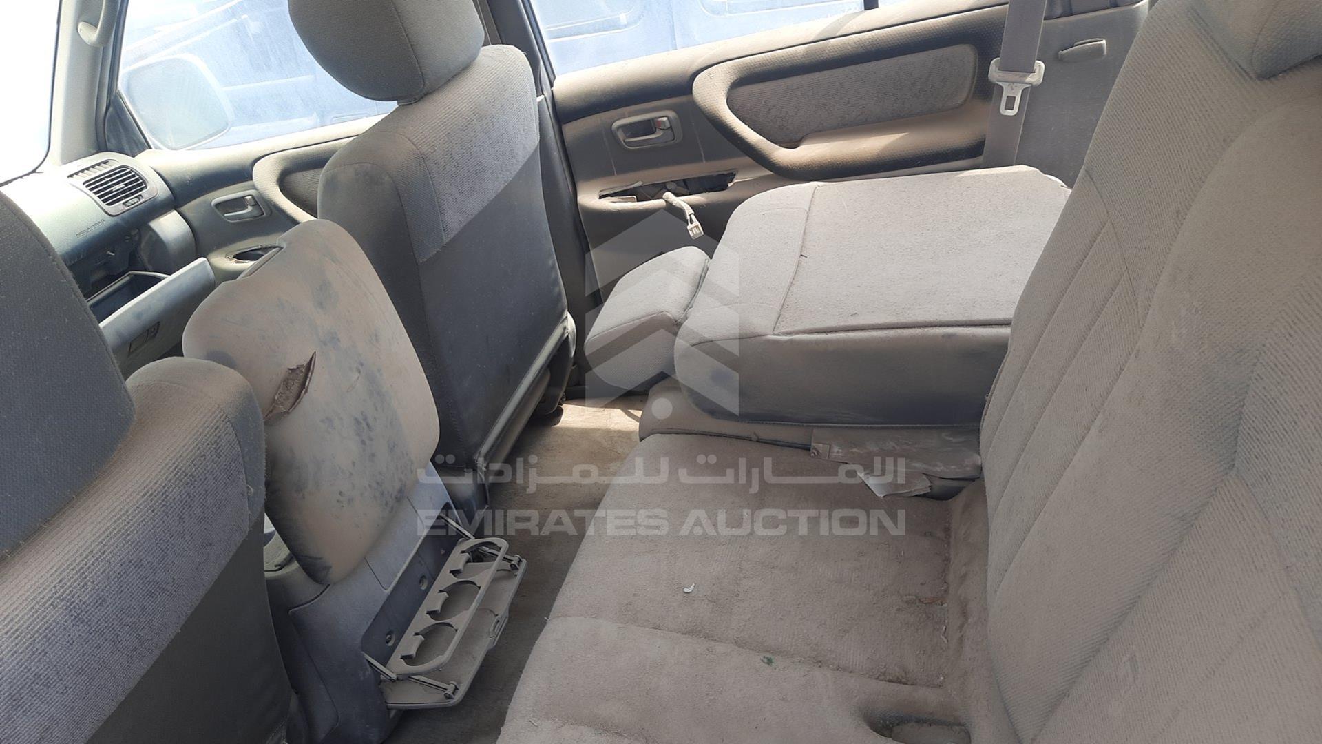 2004 TOYOTA LAND CRUISER VIN: JTECB09J443013434