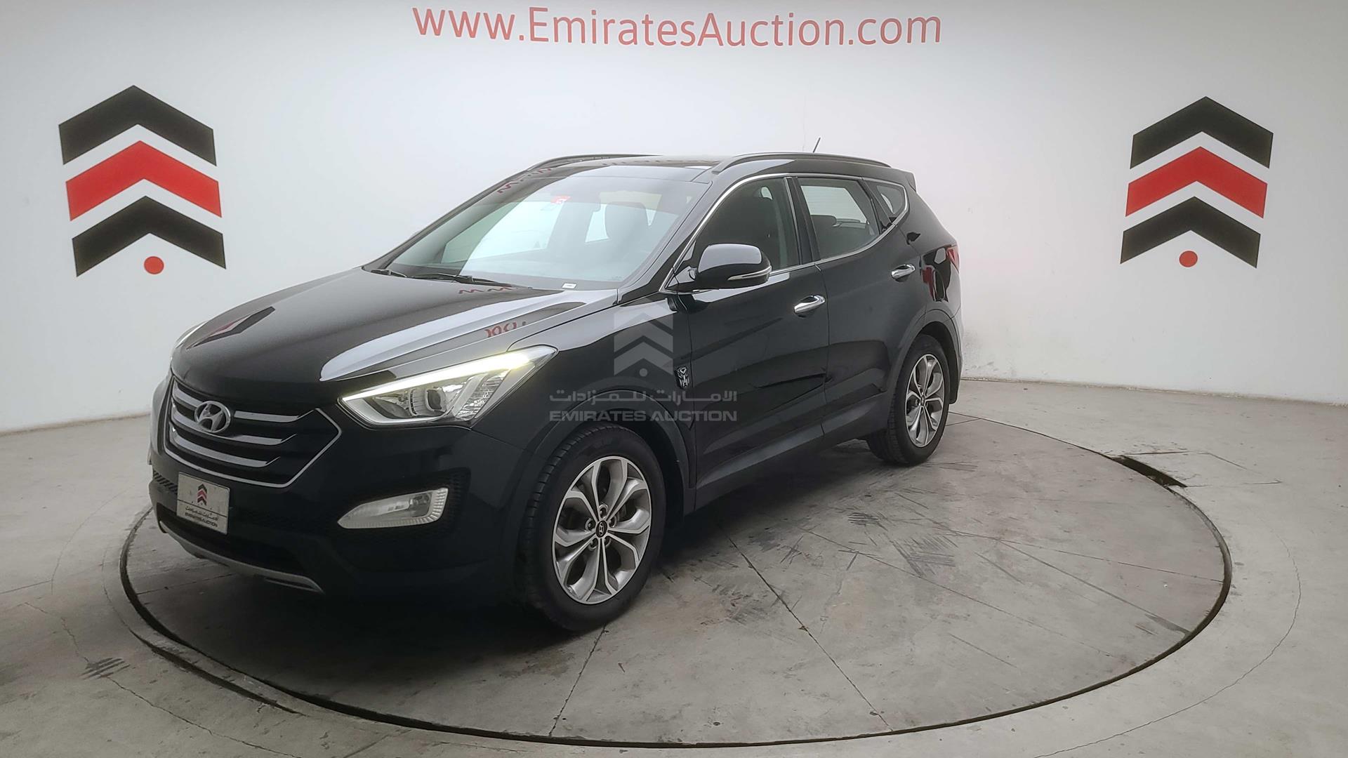 2015 HYUNDAI SANTA FE VIN: KMHSU81E8FU368459
